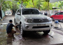 Rửa xe quận 7 | Bãi giữ xe Hưng Phát