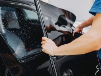 DÁN PHIM CÁCH NHIỆT Ô TÔ