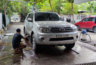  DỊCH VỤ XE - RỬA XE CHUYÊN NGHIỆP